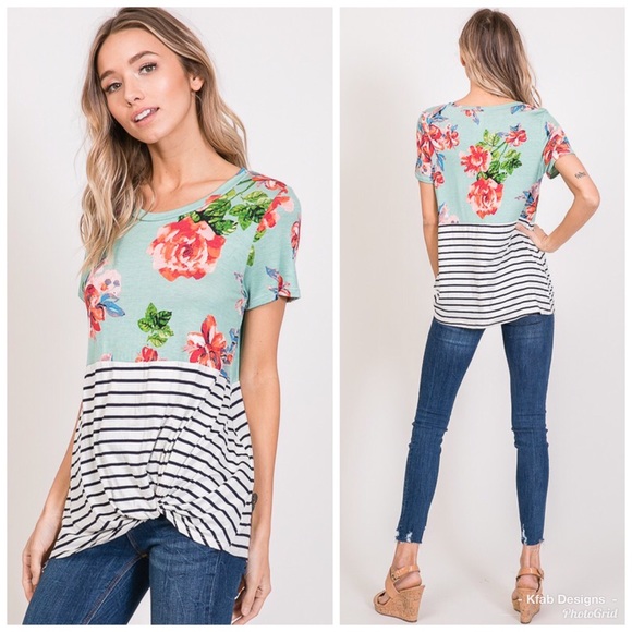 π₯°LAST 1! Sage Floral Contrast Color Block Top! - Picture 4 of 4